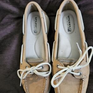 SPERRY EUC Ladies Tan Boat Shoes